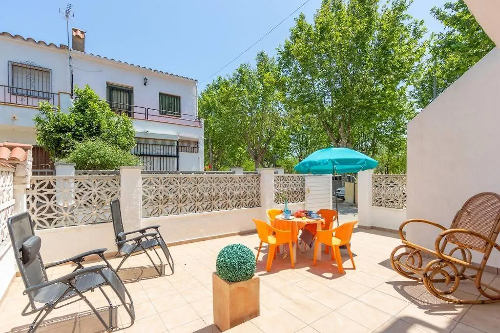 Casa Con Barbacoa, A 5 Minutos Del Centro Y El Mar En Coche, Trabuc Villa Empuriabrava 0*,  Spain