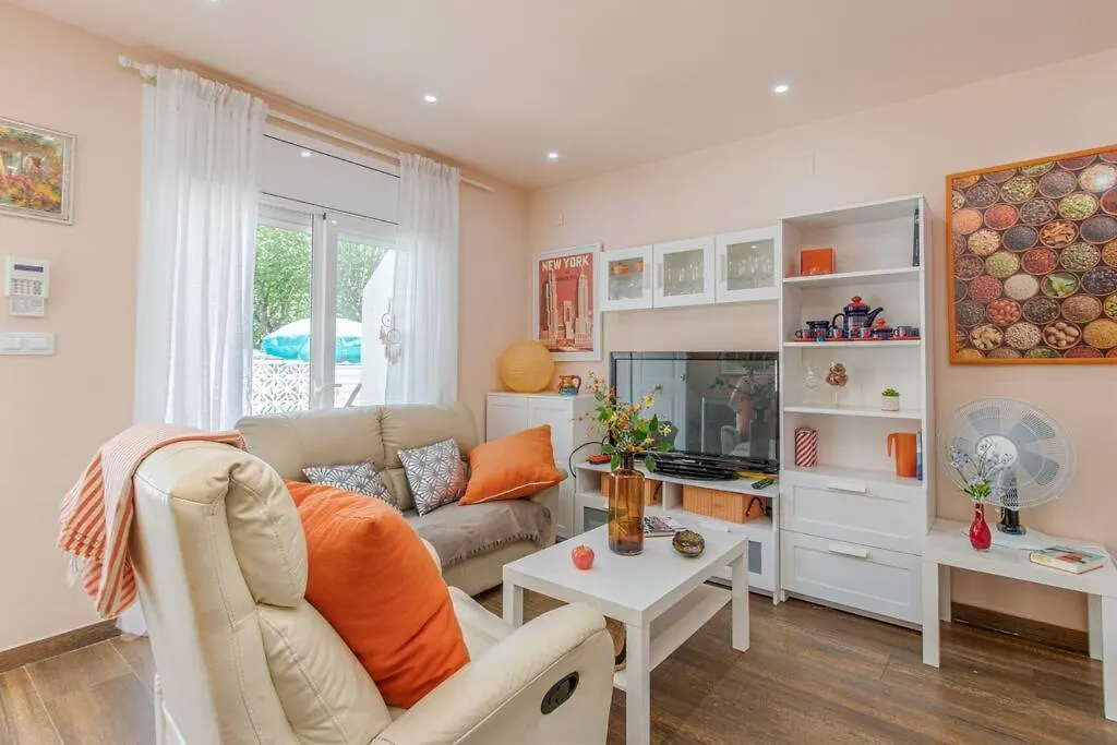 Holiday home Casa Con Barbacoa, A 5 Minutos Del Centro Y El Mar En Coche, Trabuc Villa Empuriabrava